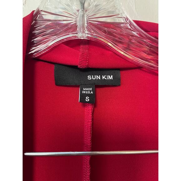 Sun Kim Red Zipper‎ Vest - Picture 2 of 4